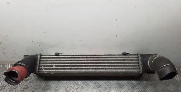 BMW 3 E90 E91 Intercooler radiator 780068001