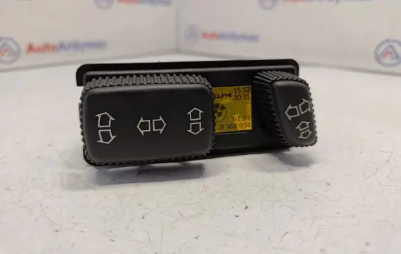 BMW 5 E39 Seat control switch 61318368934
