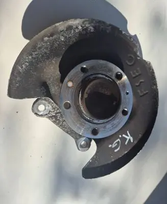 Opel Combo E Rear wheel hub 9820098380 9813623480