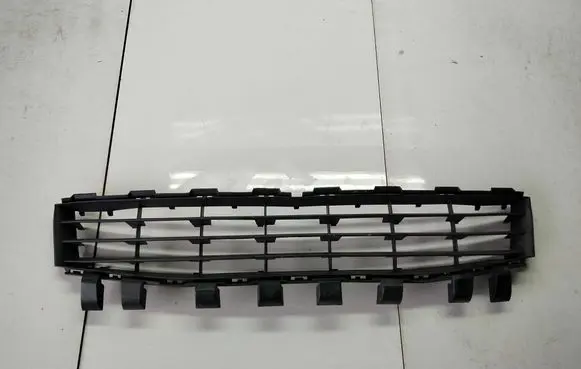 Renault Megane II Front bumper lower grill 8200412379