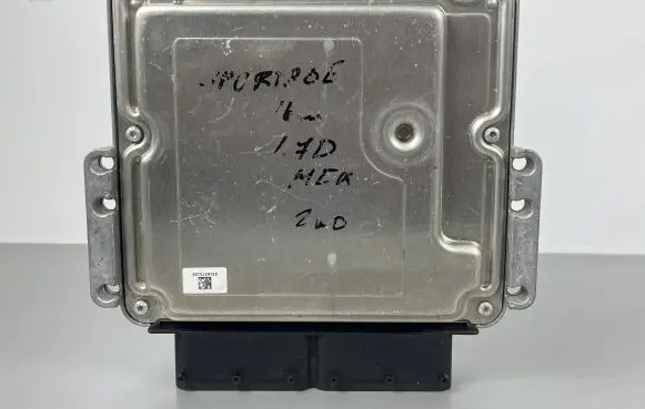 KIA Sportage Engine control unit/module 0281032614 391502A380