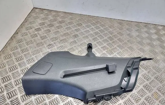 Mazda 6 Parcel shelf load cover mount bracket Gs2a68281 Caw261167xx