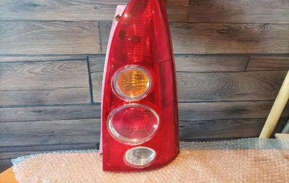 Mazda Premacy Rear/tail lights