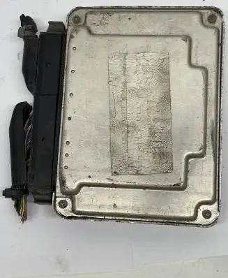Volkswagen Sharan Engine control unit/module 0281010216