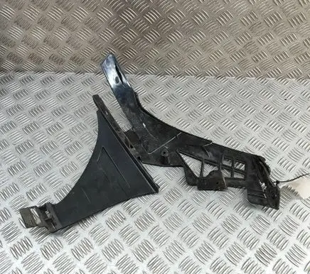 Mercedes-Benz CLA C118 X118 Front bumper mounting bracket A1188853601