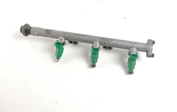 Hyundai Centennial Fuel injectors set 3531037150
