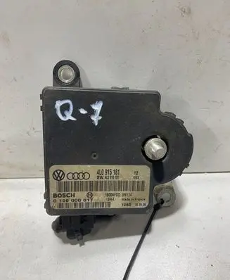 Audi Q7 4L Other control units/modules 4L0915181 0199000017 4L0910181
