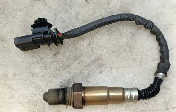 Opel Corsa F Lambda probe sensor 9810666880 0258027151