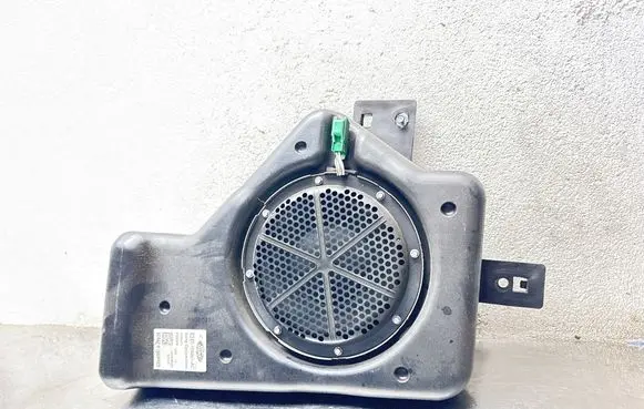 Ford Edge II Subwoofer speaker ET4T19A067AC H929R 159653