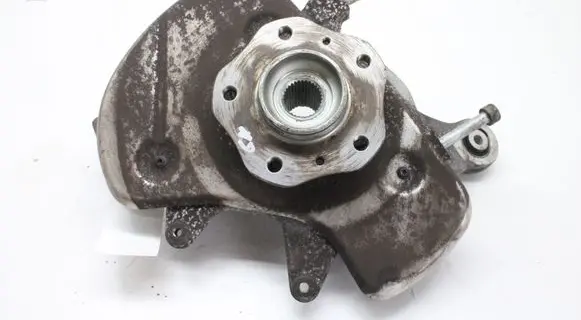 Aston Martin Vantage IV Rear wheel hub