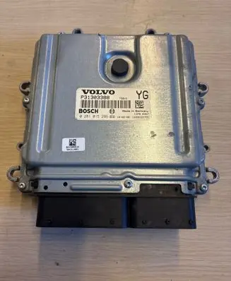 Volvo XC60 Engine control unit/module P31303388 0281015286