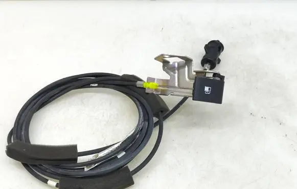 Honda CR-V Fuel cap flap release cable 