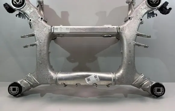 BMW X6M G06 F96 Rear subframe 6894149