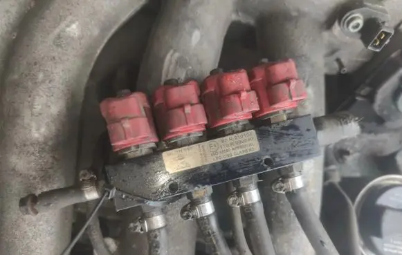 Audi A3 S3 8L LP gas injector 67r010104 110r000040