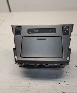 Toyota Avensis T270 Car ashtray 8395005030