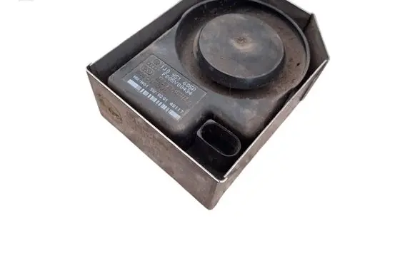 Volkswagen Transporter - Caravelle T5 Alarm system siren 1J0951605A 7H0951285B