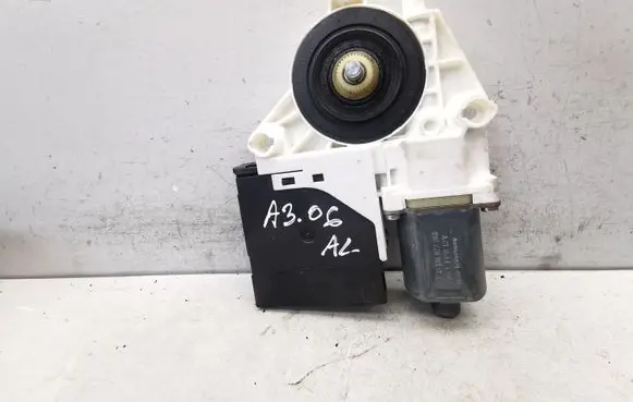 Audi A3 S3 8P Rear door window regulator motor 8P4959802D
