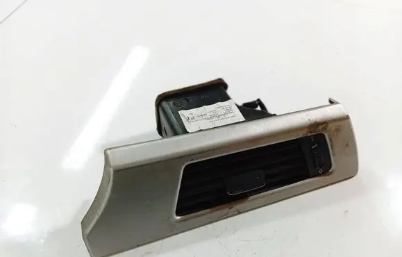 BMW 3 E90 E91 Dash center air vent grill 64229130466 14482110