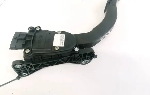 Chevrolet Epica Accelerator throttle pedal 060822G0189