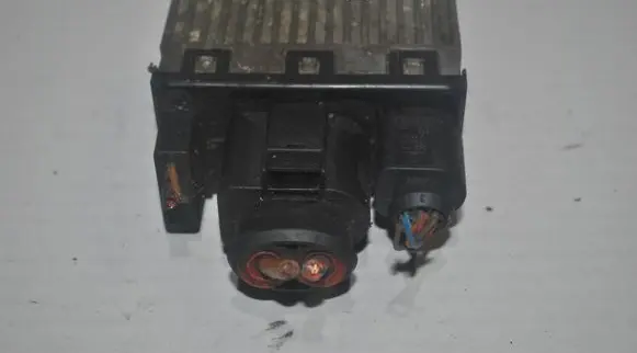 Audi A6 S6 C5 4B Coolant fan relay 8D0959501C 898026000