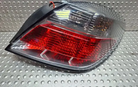 Opel Astra H Rear/tail lights S26282561 342691834