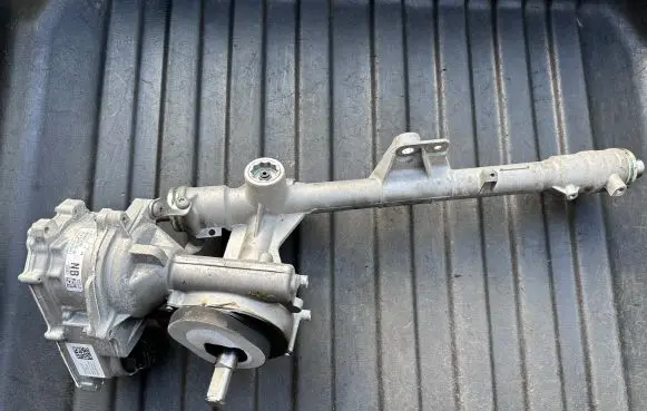 Mini Cooper Countryman F60 Steering rack 38242488 11213381 X135142703