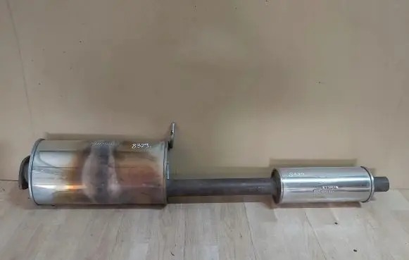 Toyota RAV 4 (XA40) Middle muffler/silencer 