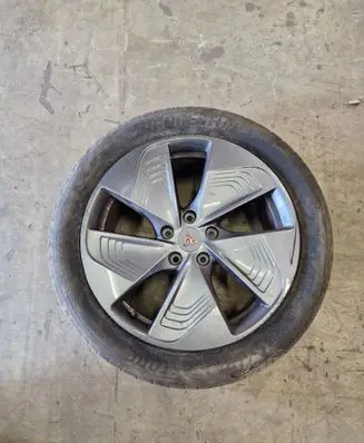 R18 alloy rim