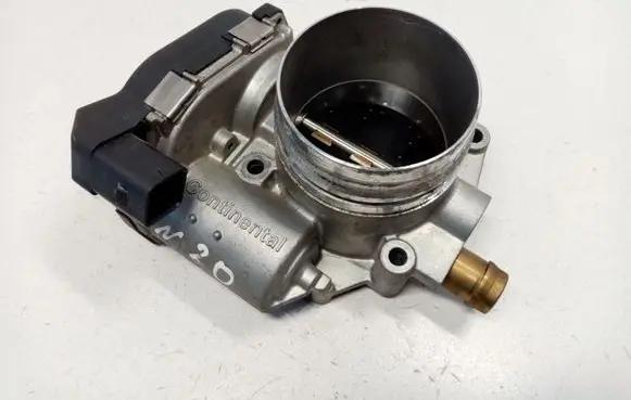 BMW X3 F25 Throttle valve 13547588625