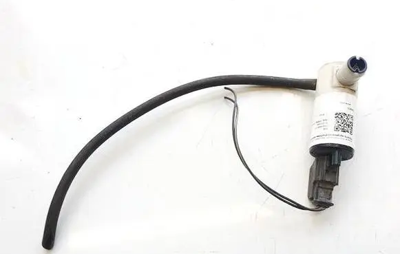 Jeep Cherokee Headlight washer pump 