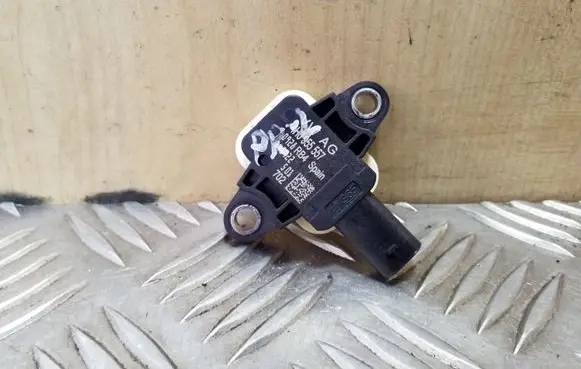 Audi A8 S8 D4 4H Airbag deployment crash/impact sensor 4H0955557