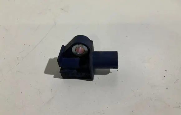 Mercedes-Benz E W212 Airbag deployment crash/impact sensor A2128204926 5WK43872