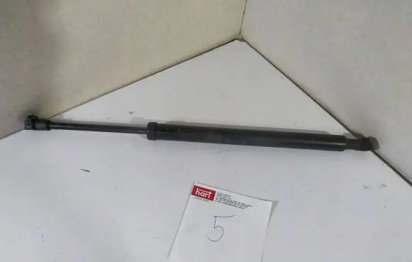BMW 3 E90 E91 Tailgate strut 