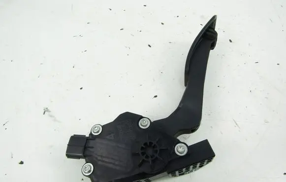 Subaru Forester SH Accelerator pedal position sensor 36010AG140