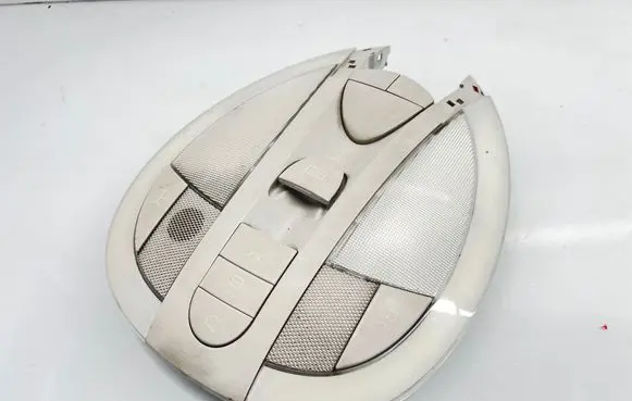 Mercedes-Benz E W211 Front seat light A2118204401