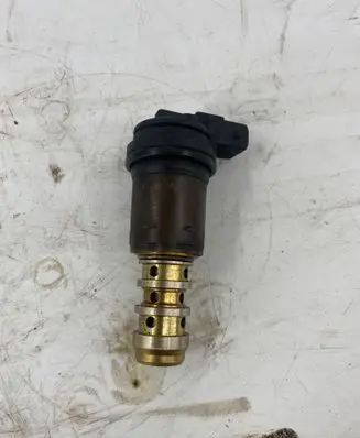 BMW 3 E46 Camshaft vanos timing valve 170732310