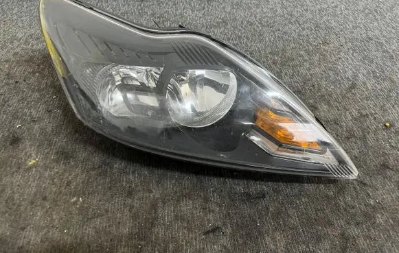 Ford Ranger Headlight/headlamp 8M51-13W029-CF