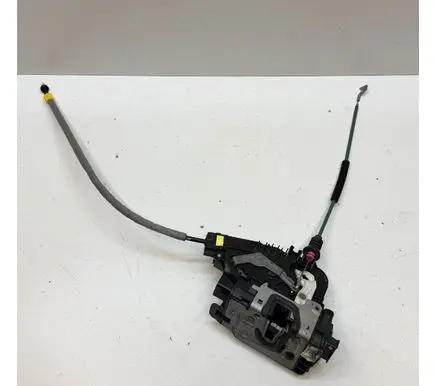 Mercedes-Benz E W213 Front door lock A2220063999 A0997202000