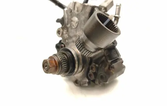 Mercedes-Benz E W212 Fuel injection high pressure pump A6510701201 28297640