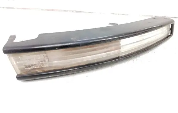 Volkswagen PASSAT B6 Front indicator light 3c0953042l 3c0807716c