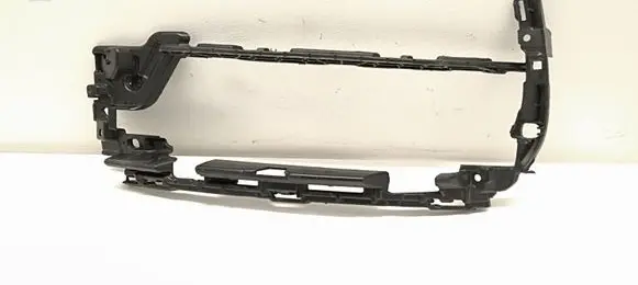 Porsche Macan (95B) Front bumper lower grill 95B807682