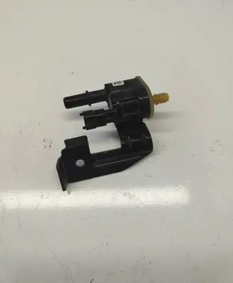 Ram 1500 Turbo solenoid valve PA66GF13 04627996AC 28AA232