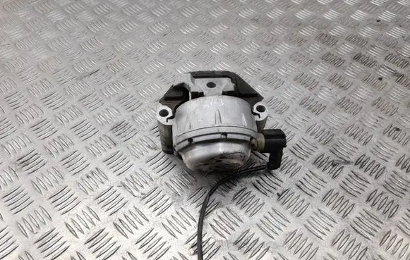 Audi A7 S7 4G Engine mount bracket 4G0199381LF