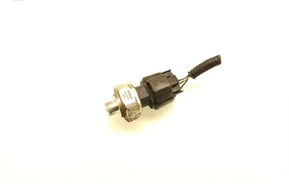 Toyota RAV 4 (XA40) Air conditioning (A/C) pressure sensor 4990007880