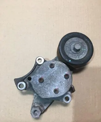 Toyota Hilux VIII Timing belt tensioner 