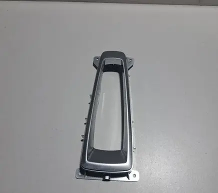 BMW X5 F15 Radio/GPS head unit trim 9252113
