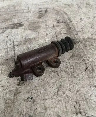 Toyota Corolla Verso AR10 Clutch master cylinder