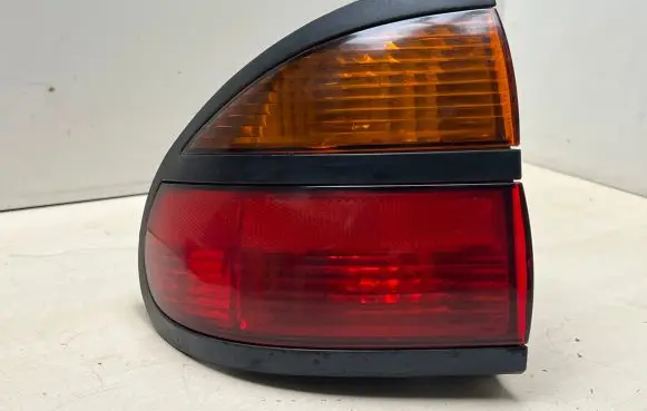 Renault Laguna I Rear/tail lights 7700420122 67742931