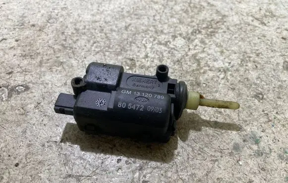 Opel Astra G Central locking motor 13120789 805472