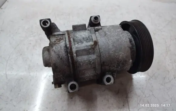 Hyundai Tucson TL Air conditioning (A/C) compressor (pump) F500NFFAA02
